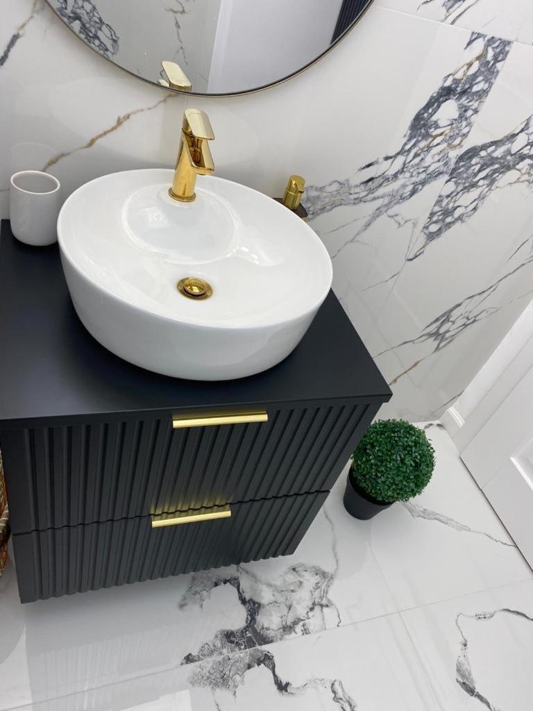Elite Apartment Sibiu Ngoại thất bức ảnh